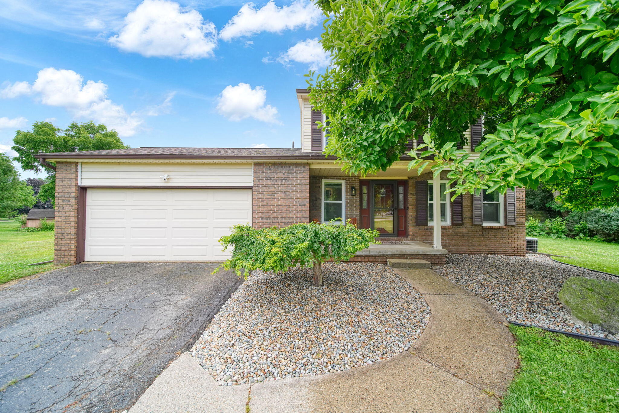 6979 Placeway Street Jackson, MI 49201 - Photo 4 of 73 4-web-or-mls-DSC01183_HDR