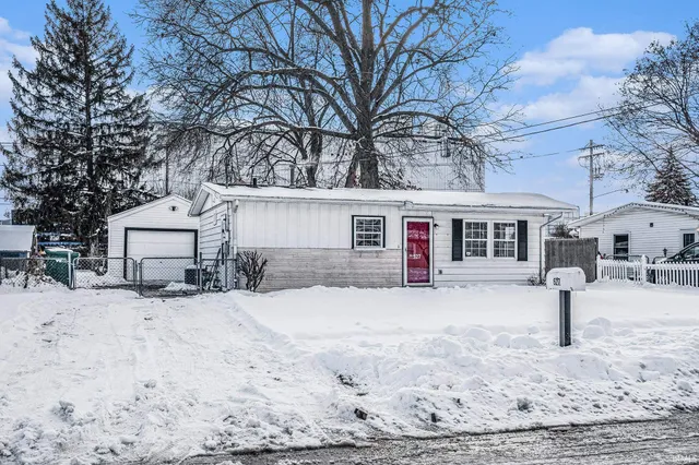 $159,900 | 527 Imus Drive, Mishawaka, IN 46545