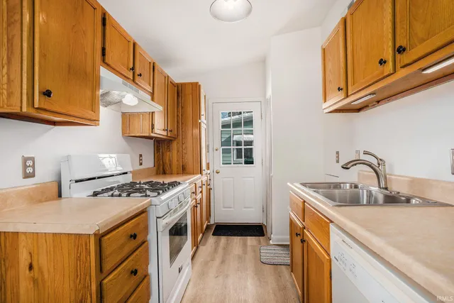 $159,900 | 527 Imus Drive, Mishawaka, IN 46545