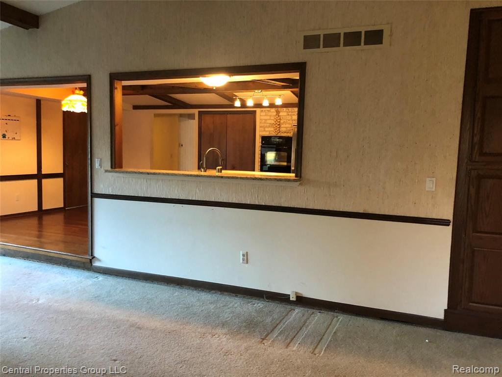 1944 North Kilburn Road Rochester Hills, MI 48306 - Photo 26 of 62