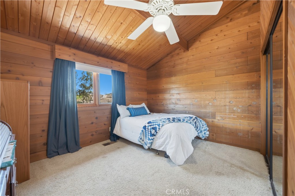 37475 Crown Valley Road Temecula, CA 92592 - Photo 33 of 61 Downstairs Bedroom 2