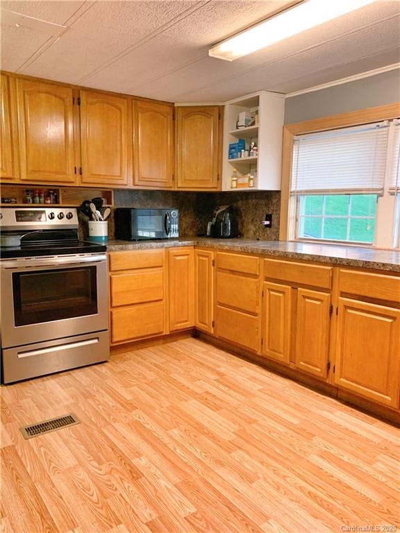 2333 Conley Road Morganton, NC 28655 - Photo 4 of 19 Gallery Image 4