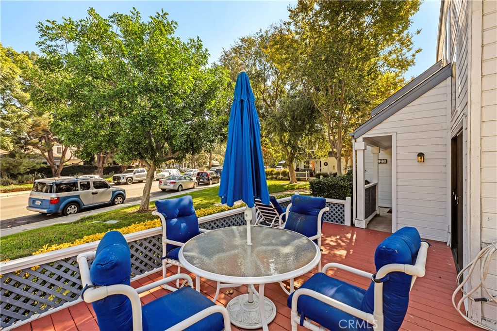123 Fallingstar Irvine, CA 92614 - Photo 8 of 25 a outdoor space with furniture and garden view