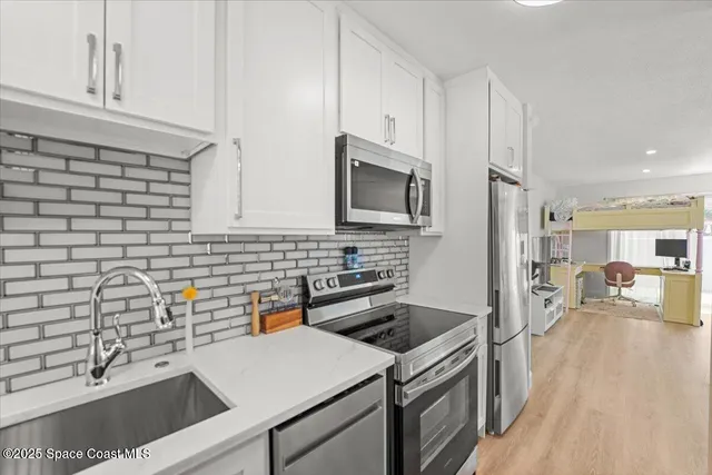 $1,500 | 390 West Cocoa Beach Causeway, Unit 416, Cocoa Beach, FL 32931