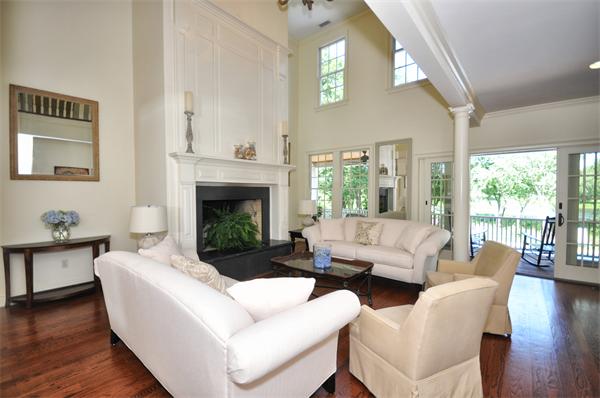 198 Southfield Road Concord, MA 01742 - Photo 8 of 30 Gallery Image 8