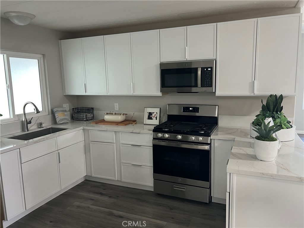 4000 Pierce, Unit 282 Riverside, CA 92345 - Photo 5 of 18