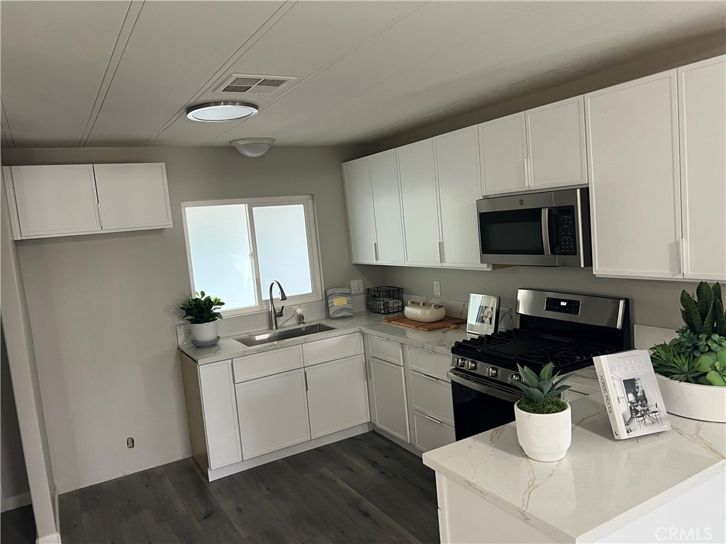 4000 Pierce, Unit 282 Riverside, CA 92345 - Photo 8 of 18