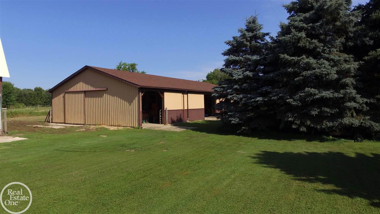 7640 Trumble Road Columbus, MI 48063 - Photo 35 of 59 31298268-35.JPG