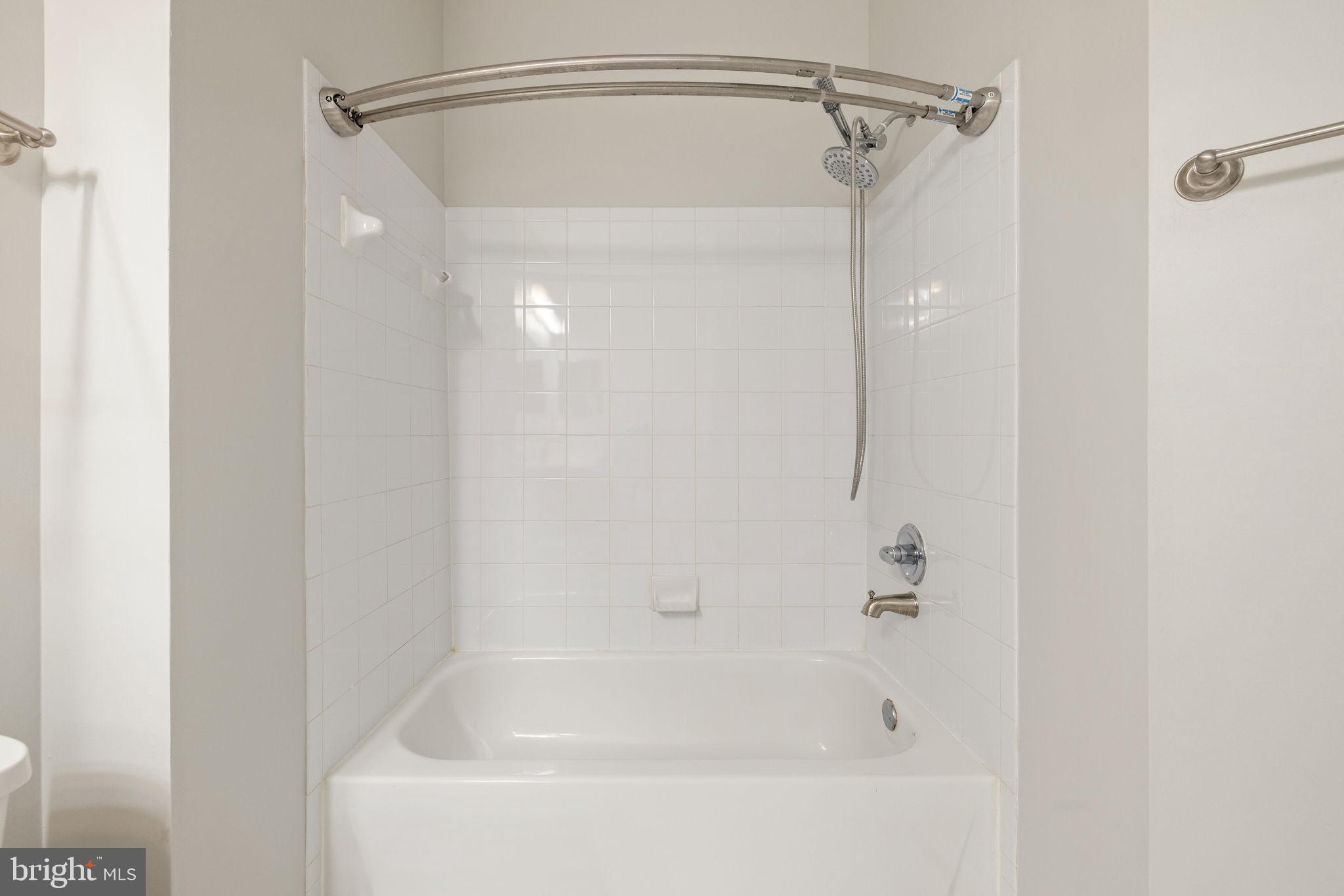 1519 North Point Drive, Unit 302 Reston, VA 20194 - Photo 22 of 33