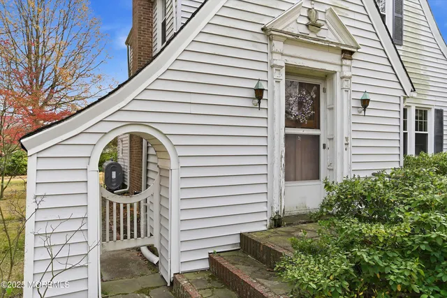 $1,100,000 | 806 Riverview Drive, Brielle, NJ 08730