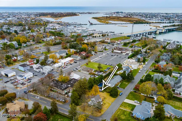 $1,100,000 | 806 Riverview Drive, Brielle, NJ 08730