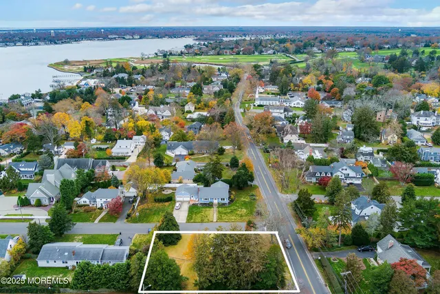 $1,100,000 | 806 Riverview Drive, Brielle, NJ 08730