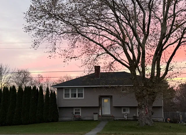 $399,000 | 63 Glebas Road, Plainfield, CT 06374