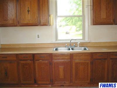 11129 Indianapolis Road Fort Wayne, IN 46809 - Photo 2 of 9