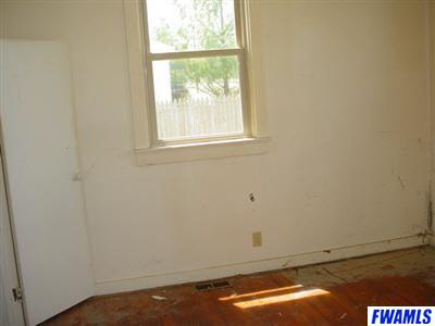 11129 Indianapolis Road Fort Wayne, IN 46809 - Photo 3 of 9