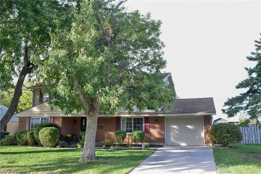6807 Alter Road Huber Heights, OH 45424 - Photo 5 of 83