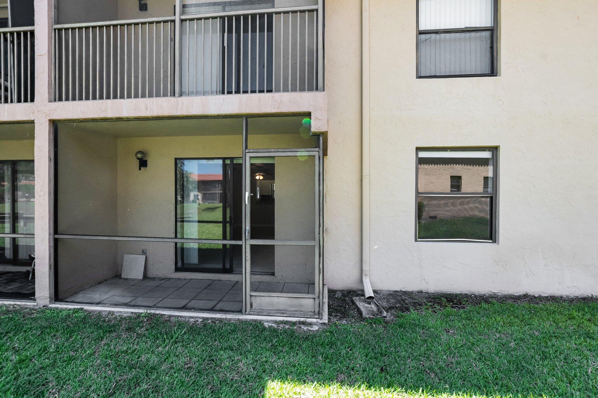 21911 Lake Forest Circle, Unit 103 Boca Raton, FL 33433 - Photo 15 of 24 Patio