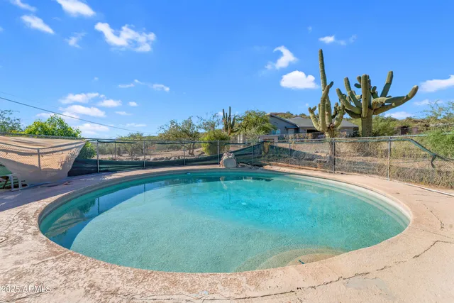 $365,000 | 33300 River Bend Road, Black Canyon City, AZ 85324