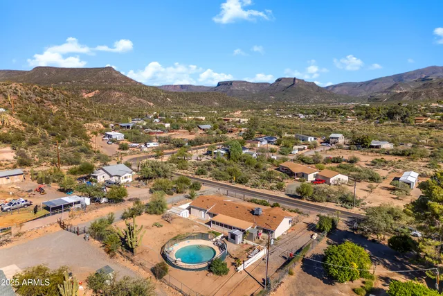 $365,000 | 33300 River Bend Road, Black Canyon City, AZ 85324