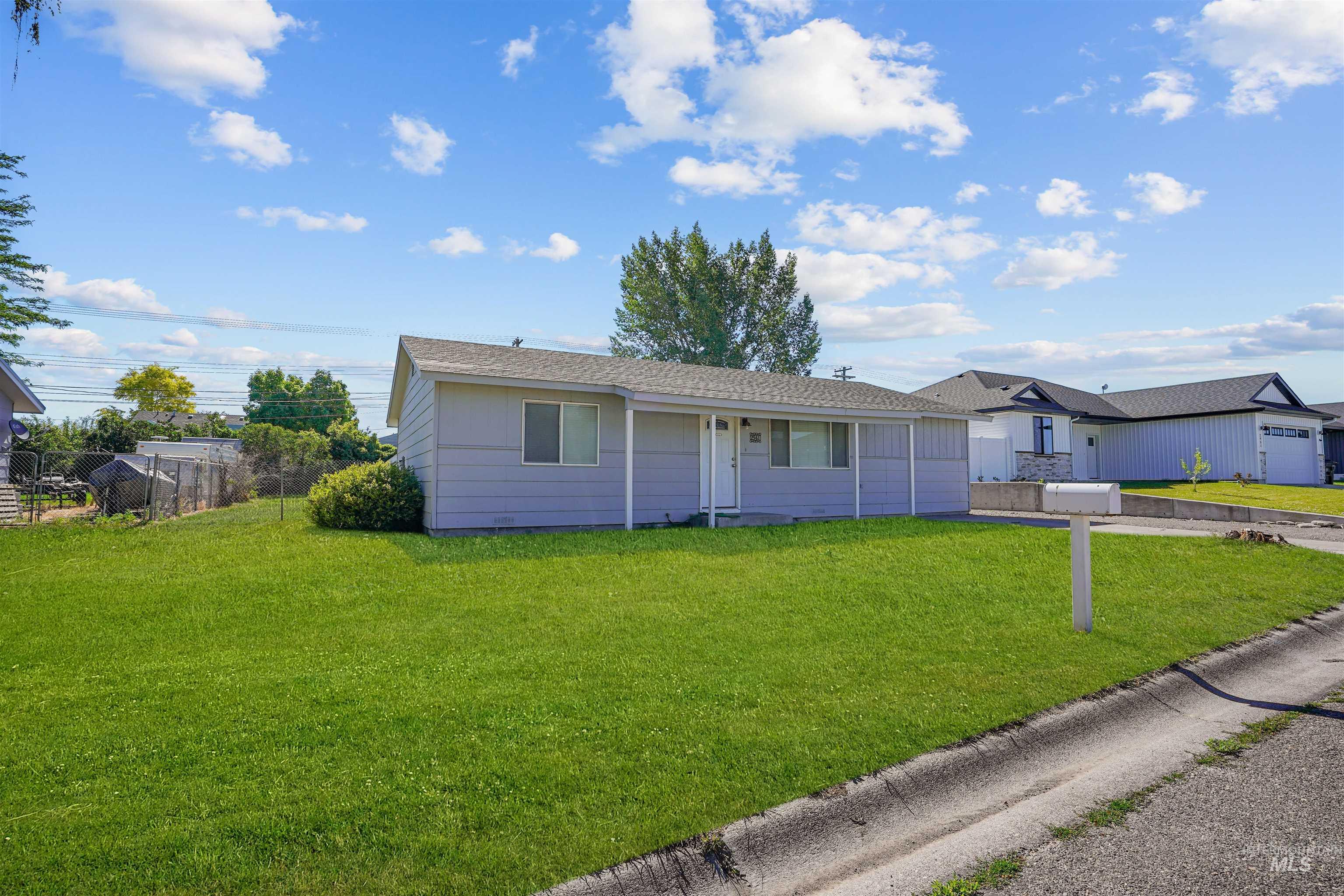 2941 Almo Avenue Burley, ID 83318 - Photo 1 of 15