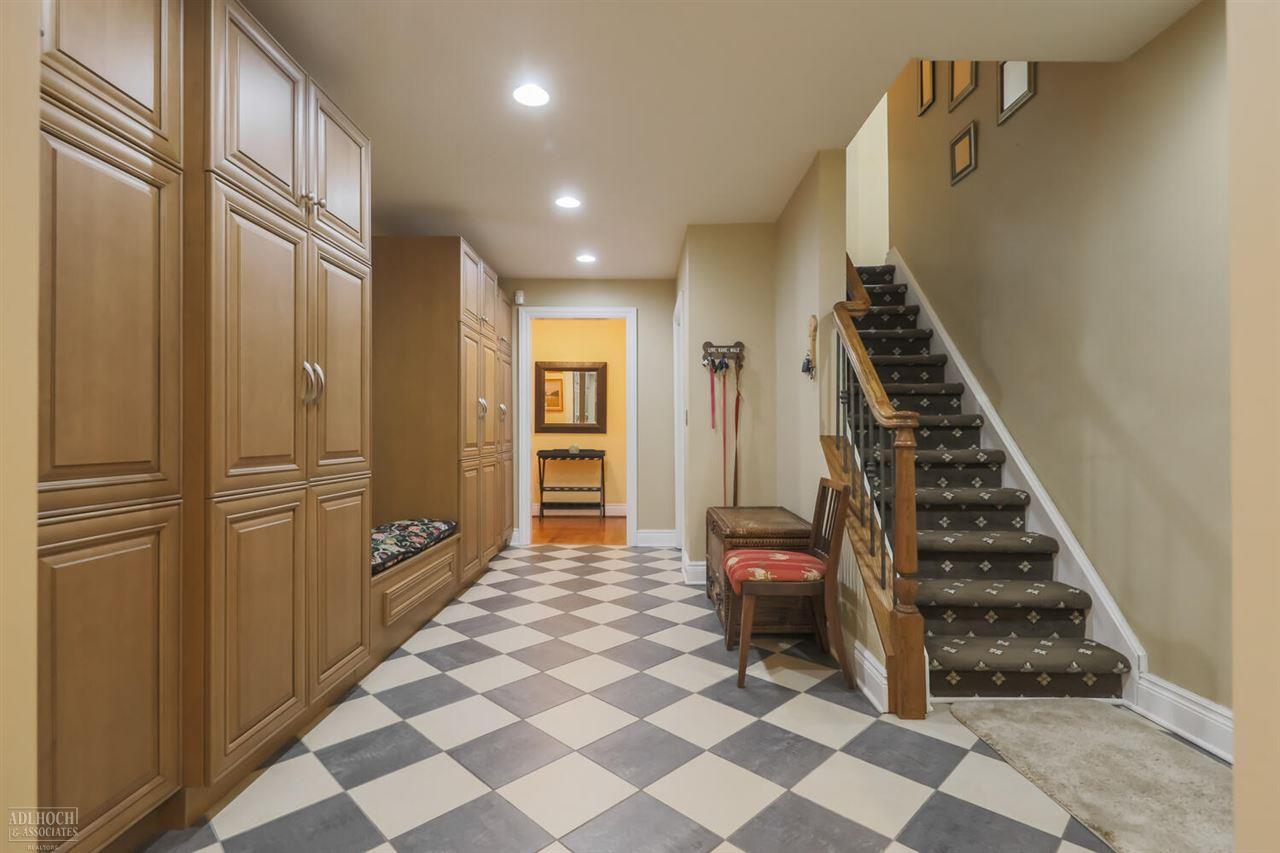 171 Cloverly Road Grosse Pointe Farms, MI 48236 - Photo 21 of 52