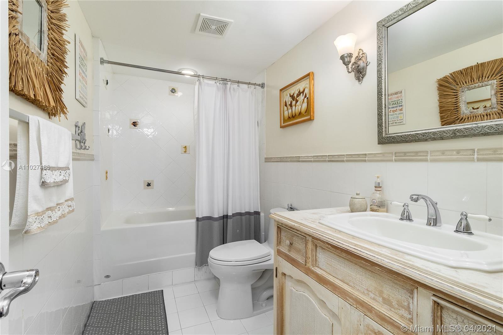 8777 Collins Avenue, Unit 910 Surfside, FL 33154 - Photo 15 of 29