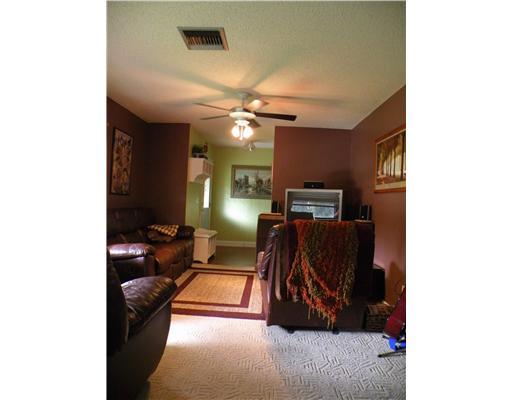5255 Cleveland Road Delray Beach, FL 33484 - Photo 2 of 13 Additional Photo