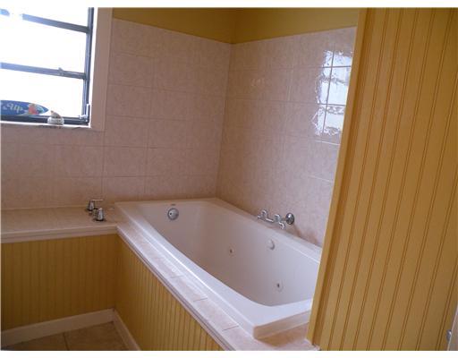 5255 Cleveland Road Delray Beach, FL 33484 - Photo 9 of 13 Additional Photo
