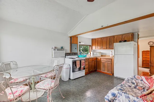 $87,000 | 21 Lehmond Island Road, St. Charles, MO 63301