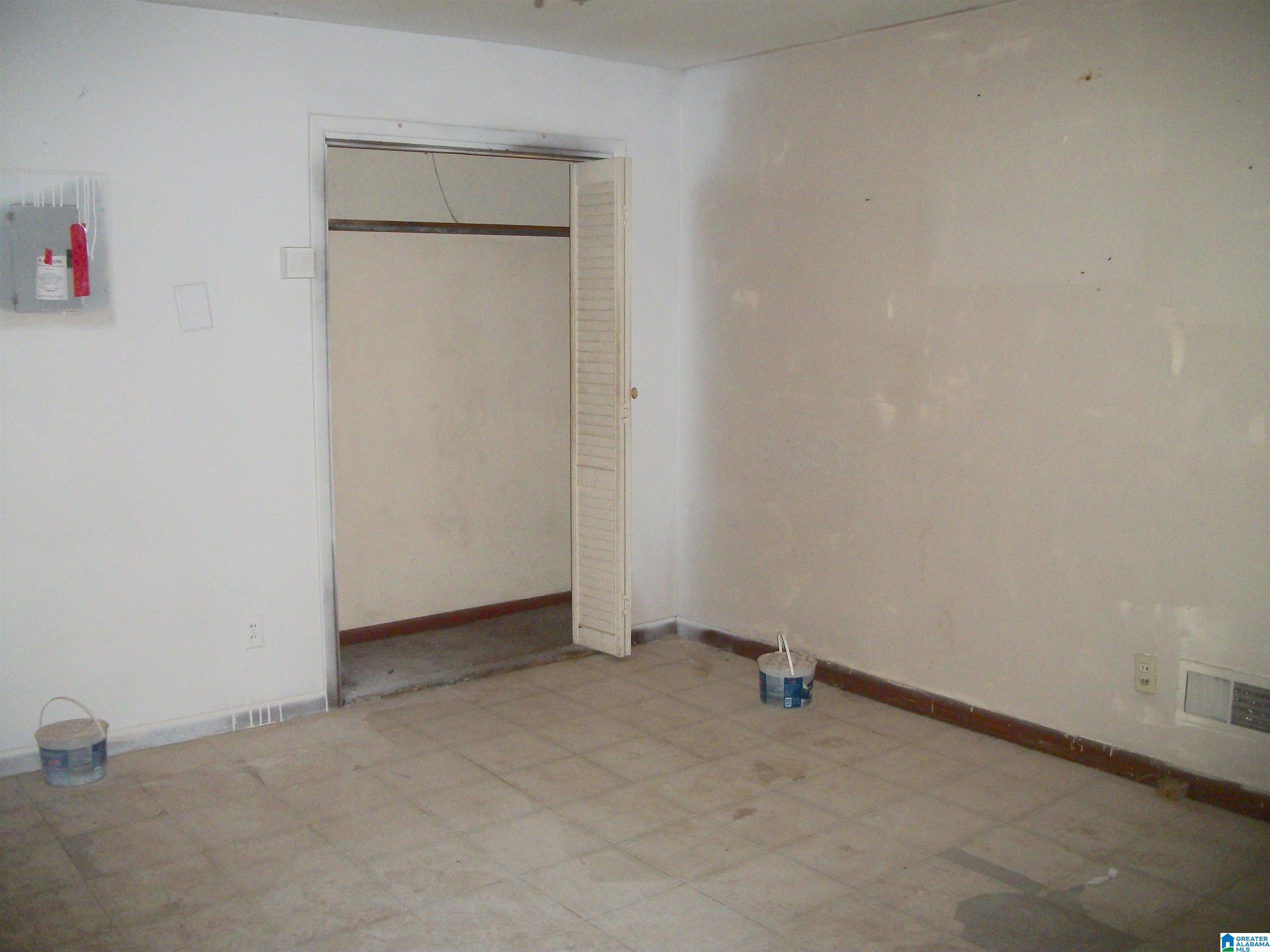1702 Long 12th Street Bessemer, AL 35020 - Photo 6 of 11