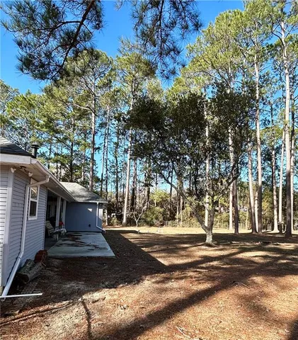 $2,200 | 205 Salem Drive, Mandeville, LA 70471