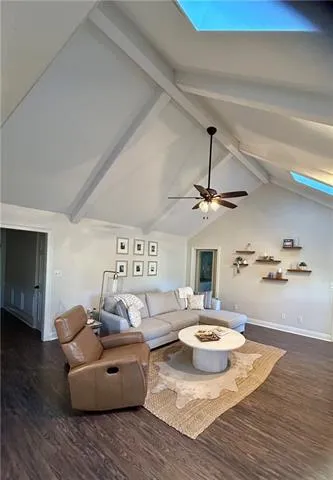 $2,200 | 205 Salem Drive, Mandeville, LA 70471