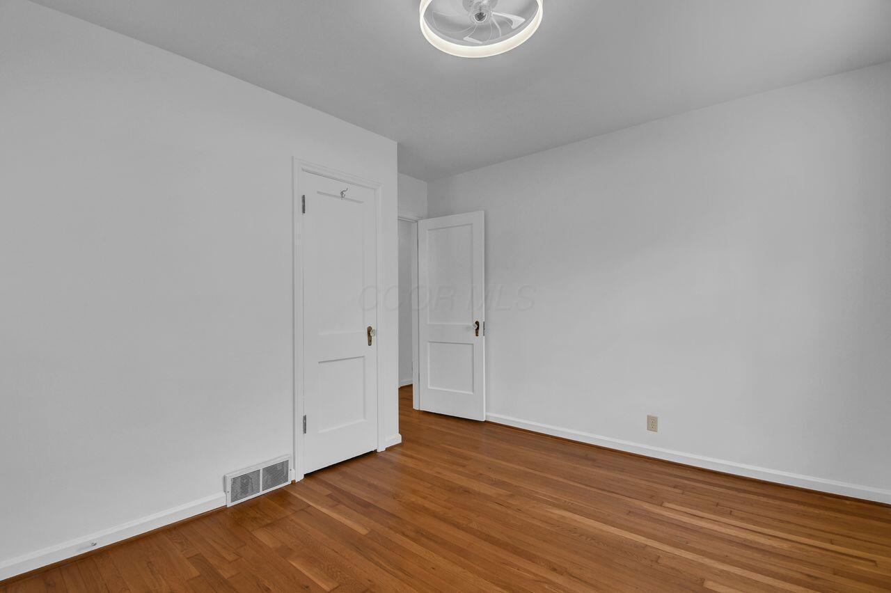 239 North Kellner Road Columbus, OH 43209 - Photo 14 of 32 bedroom 1