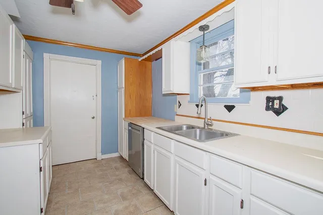 $129,900 | 229 North Westview Drive, Derby, KS 67037