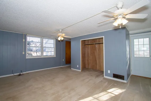 $129,900 | 229 North Westview Drive, Derby, KS 67037