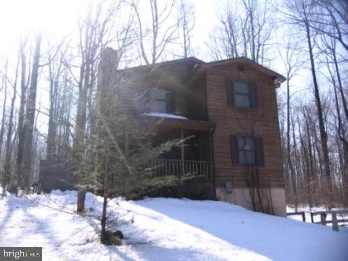 110 Hickory Nut Road Linden, VA 22642 - Photo 1 of 9 Exterior (Main)