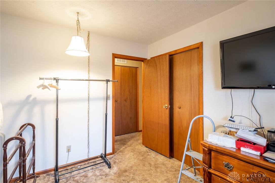 92 Kinsey Road Xenia, OH 45385 - Photo 26 of 28 Gallery Image 26
