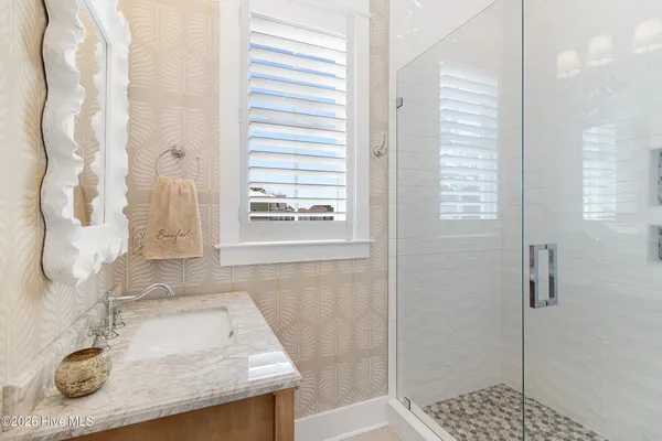 $2,950,000 | 561 Avocet Drive, Beaufort, NC 28516
