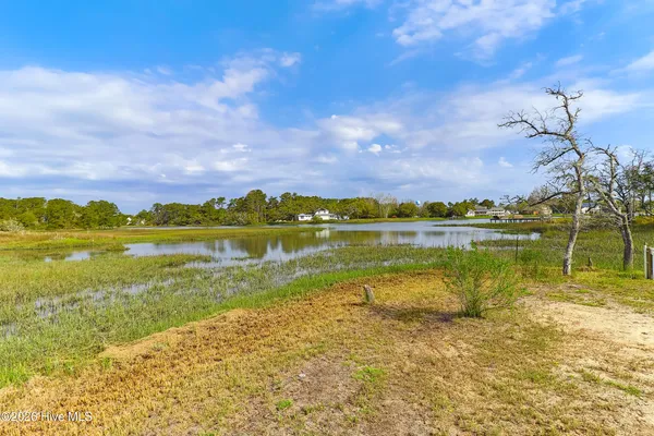 $2,950,000 | 561 Avocet Drive, Beaufort, NC 28516