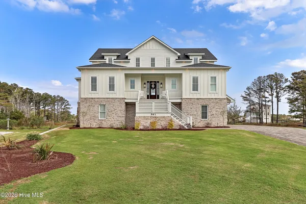 $2,950,000 | 561 Avocet Drive, Beaufort, NC 28516