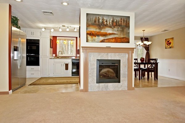 7 Gary Road Chelmsford, MA 01824 - Photo 6 of 26 Gallery Image 6