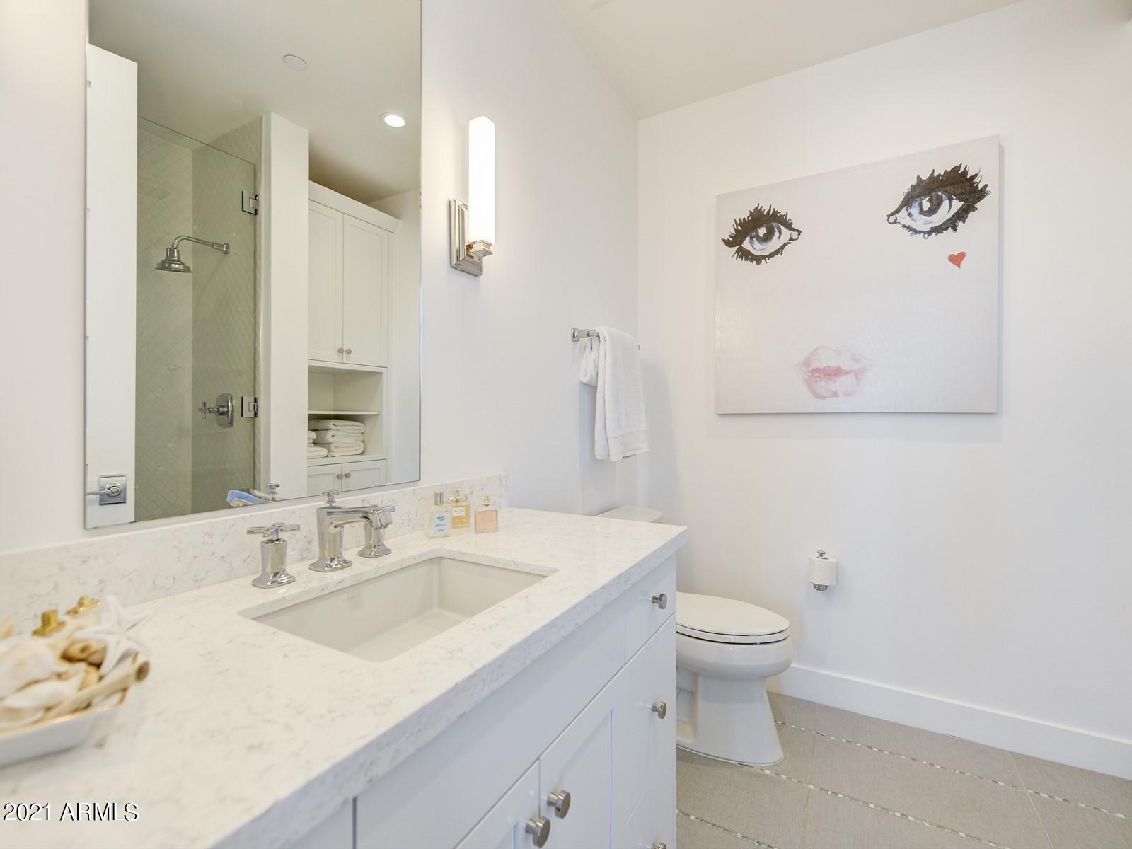 6166 North Scottsdale Road, Unit A2002 Paradise Valley, AZ 85253 - Photo 18 of 35 018_Bath II