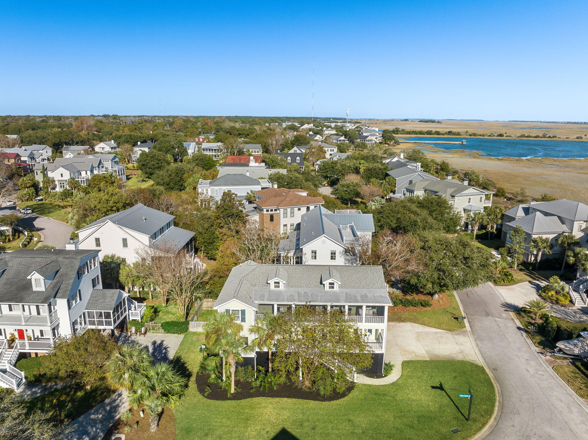 780 Post Oak Drive Mount Pleasant, SC 29464 - Photo 32 of 40 Front house aerial