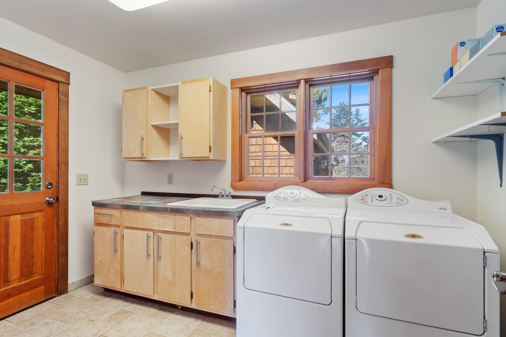 2705 Netarts Bay Road Tillamook, OR 97141 - Photo 41 of 61 Laundry Room