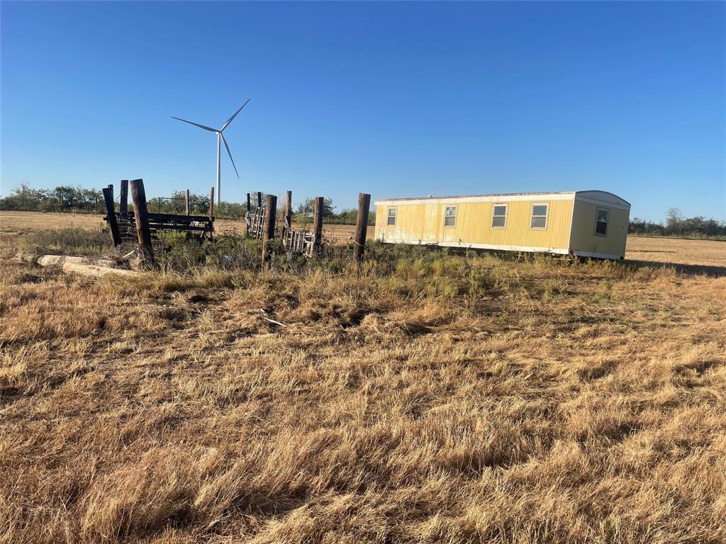 345 County Road 3346 Hubbard, TX 76648 - Photo 13 of 16 a view of building