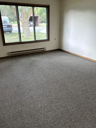 $645 | 102 Madison Avenue North, Unit 13, Battle Lake, MN 56515