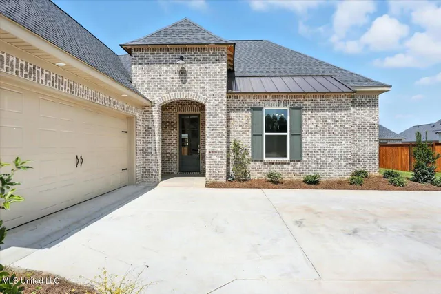 $418,760 | 913 Brunswick Court, Flowood, MS 39232