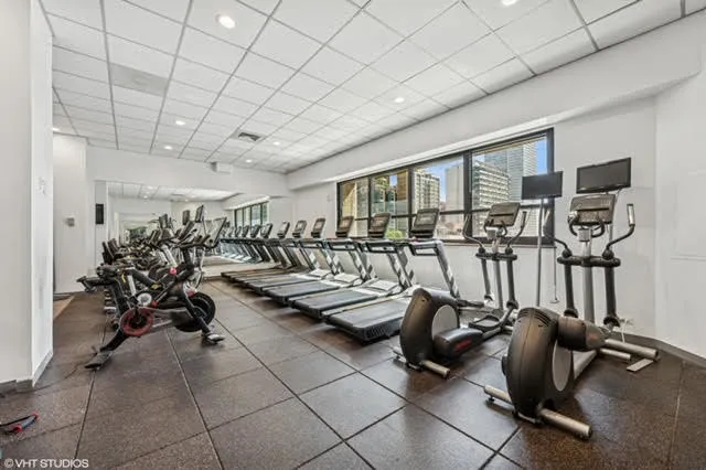 $959,000 | 1030 North State Street, Unit 51EF, Chicago, IL 60610