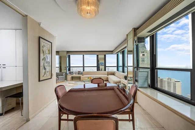 $959,000 | 1030 North State Street, Unit 51EF, Chicago, IL 60610