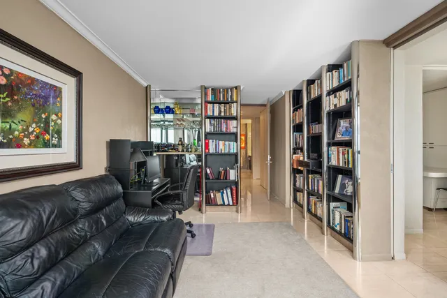 $959,000 | 1030 North State Street, Unit 51EF, Chicago, IL 60610